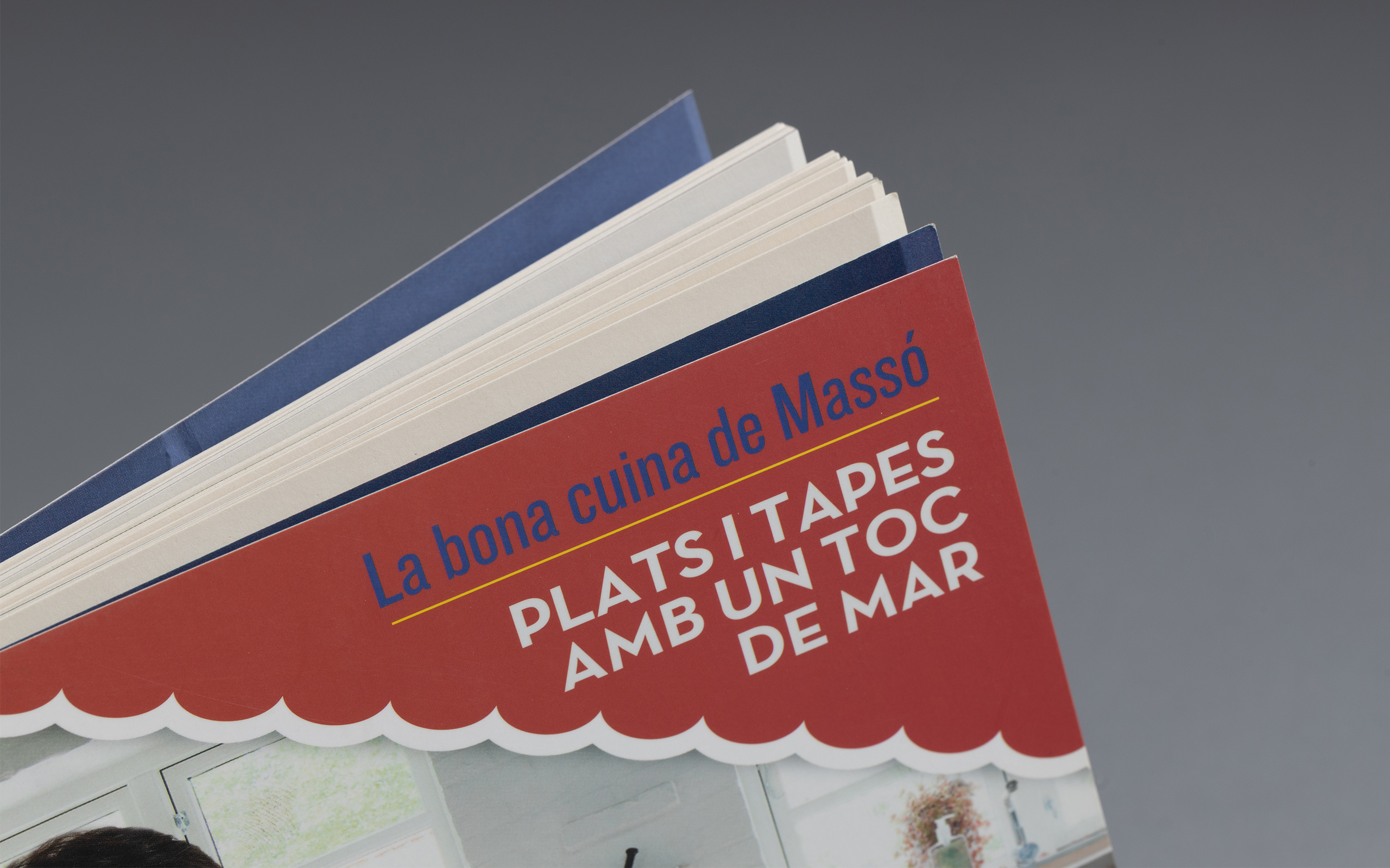 redoble studio gráfico — Plats i tapes amb un toc de mar